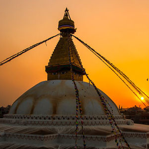 Voyage photo au Népal pour photographier les annapurnas, profiter des couchers de soleil et des stupas participer à la fête de Holi avec l'agence de voyage Thisy-Travels www.thisytravels.fr