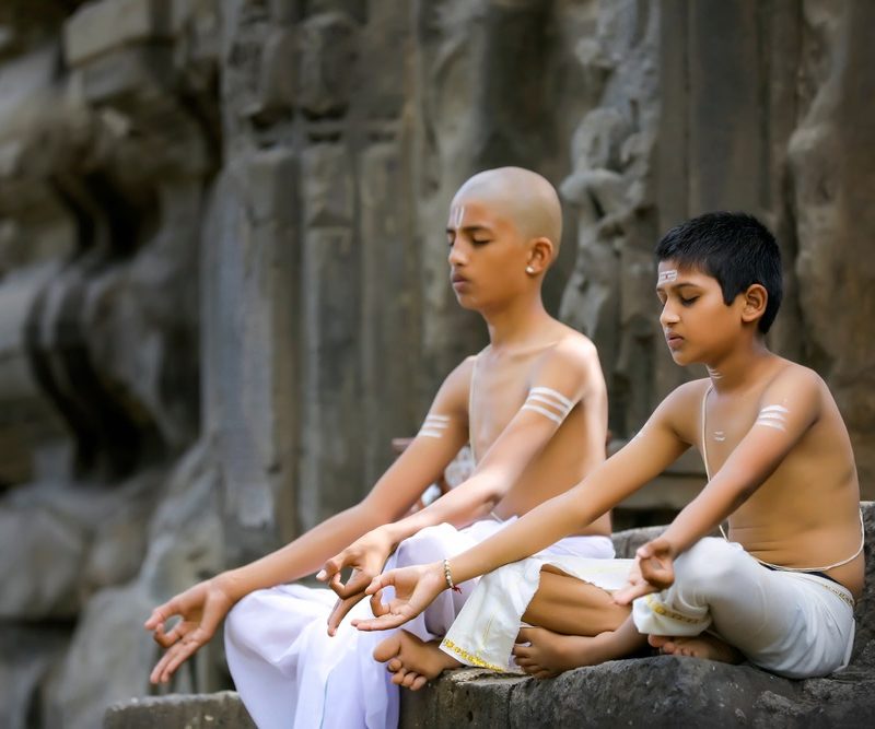 image enfant spiritualité Inde
