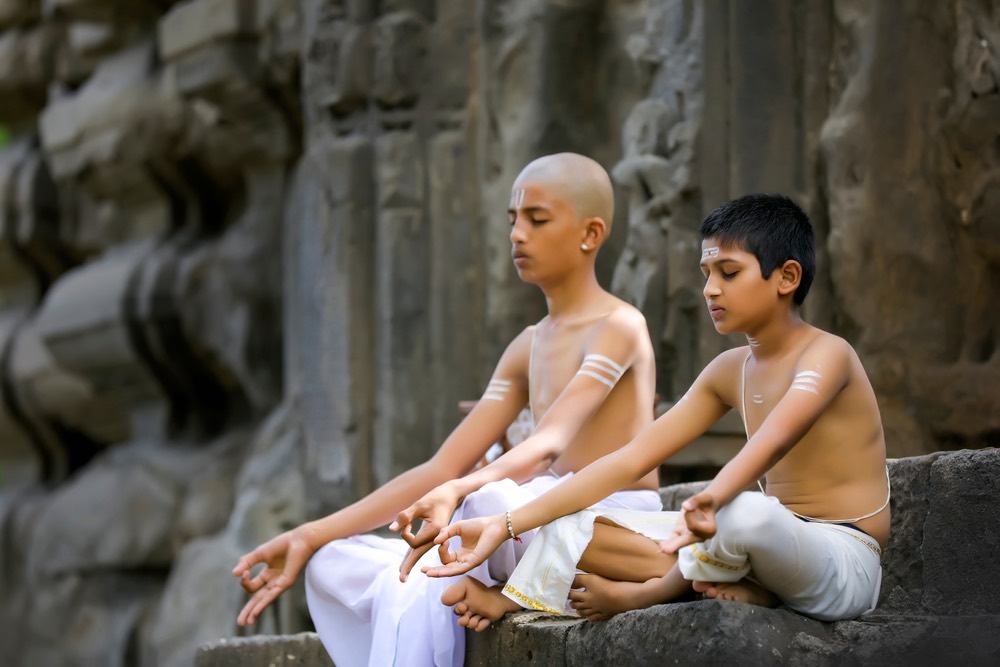 image enfant spiritualité Inde