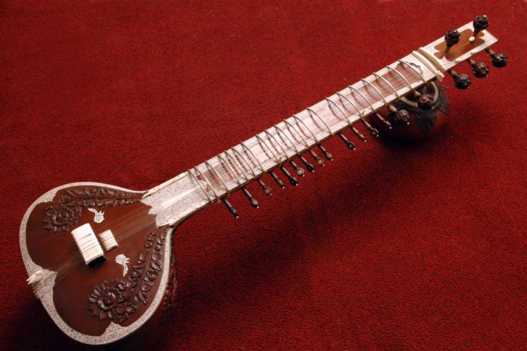La Musique Classique Indienne Une Immersion Sonore Envo tante Dans La la-musique-classique-indienne-une-immersion-sonore-envo-tante-dans-la