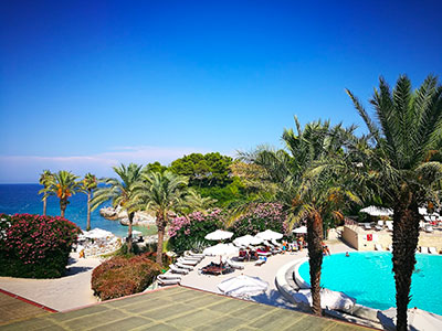 PISCINE DU CALE D'OTRANTO BEACH AUX POUILLES